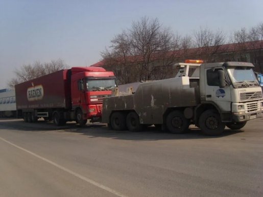 Эвакуация грузовой техники. Техпомощь стоимость услуг и где заказать - Нижний Новгород